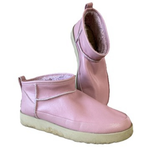 UGG Women’s Classic Sugar Ultra Mini Shell Pink Leather Fur Ankle Boots Sz 10 - Picture 1 of 7